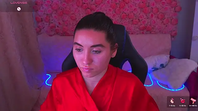Lola Leeee online show from May 12, 4:13 pm