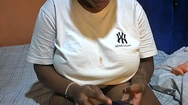 Titty-Goddess online show from June 15, 1:44 pm