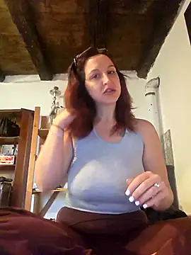 Nicolevellori online show from May 14, 7:47 am