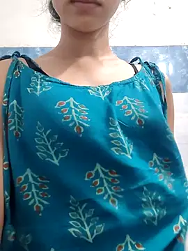 pihustudentno1 online show from July 11, 3:23 pm