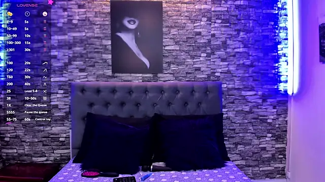 Amapolaa1 online show from May 31, 3:34 am