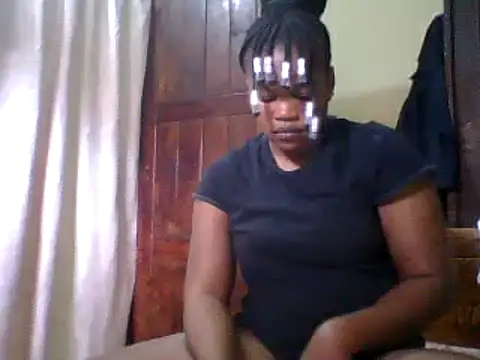 Beauty0001 online show from July 19, 1:57 pm