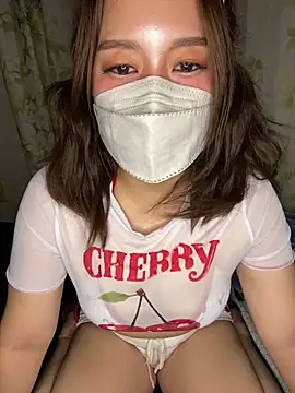 mami ch online show from July 24, 1:42 pm