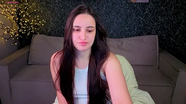 Elizabet Colllins online show from July 8, 1:41 am