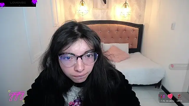 Allyshon  online show from July 13, 8:09 pm