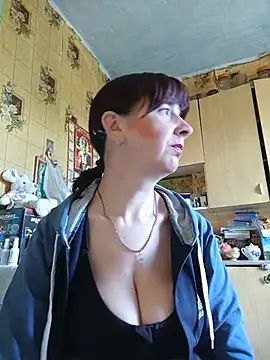 MilaSwan777 online show from May 29, 9:51 am
