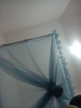 Em Bong online show from May 31, 5:02 am