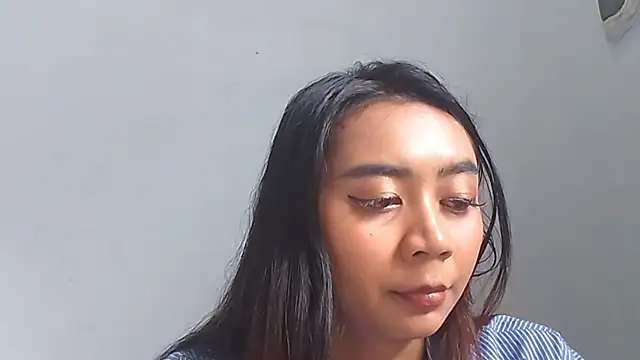 KristieOrtmann online show from May 28, 6:44 am