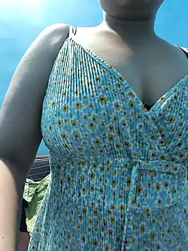 Raginilove online show from June 2, 4:41 pm