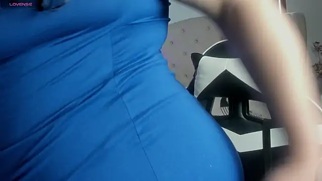 JadeBellee online show from June 6, 6:36 pm