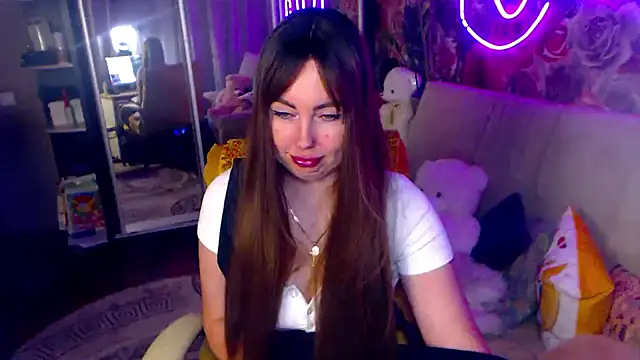NinaTender22 online show from June 9, 11:26 pm