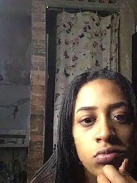 Little slut1 online show from June 26, 10:44 pm