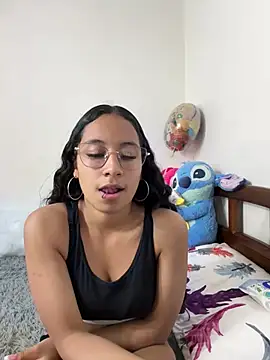 Violetlove  online show from July 19, 2:03 am