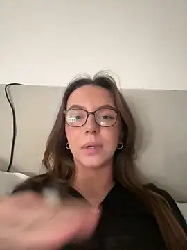 Cherry-Bean online show from May 28, 8:51 pm
