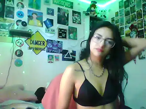 angelgirl2006 online show from May 28, 3:21 pm