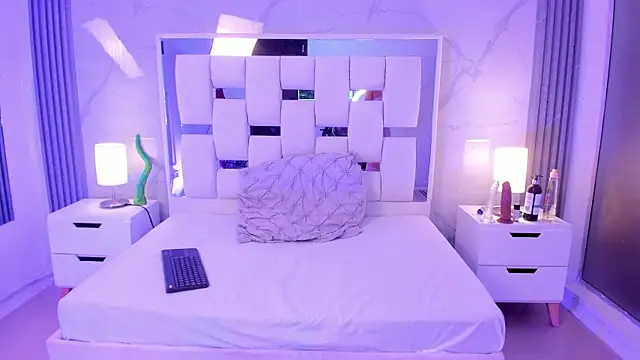 Lana Hard As online show from July 16, 7:51 pm