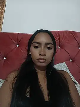 xcleila online show from May 31, 2:06 am