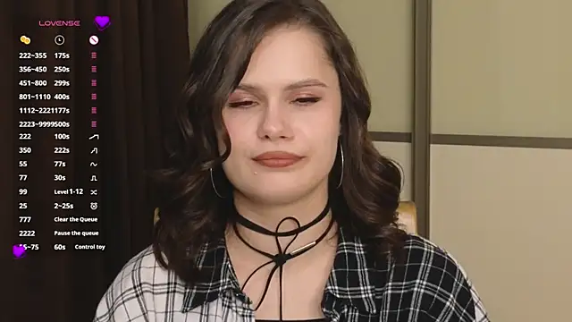 Madeleine Holt online show from May 30, 5:43 pm
