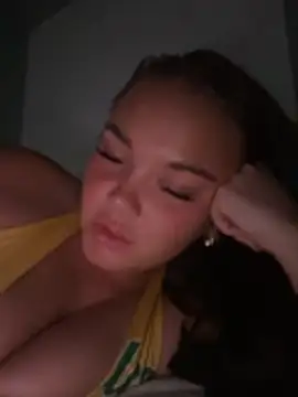 MaddisonWhitex online show from July 19, 8:22 pm