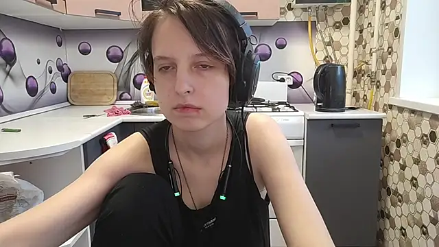 Saranade online show from July 19, 5:04 pm