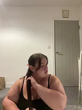 LillyMaexx online show from June 5, 10:05 pm