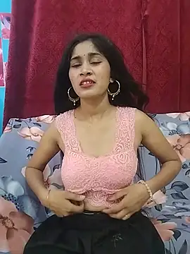 Naughty Kiara  online show from June 25, 5:34 am