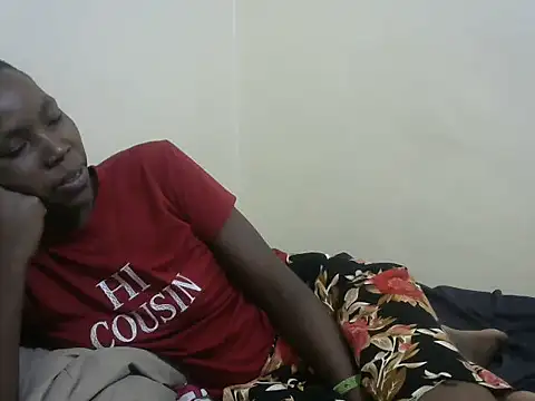 cute avy0 online show from July 28, 7:39 am