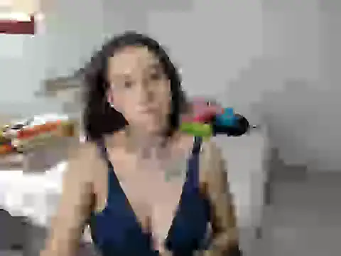 Hannashelly online show from June 13, 5:21 pm