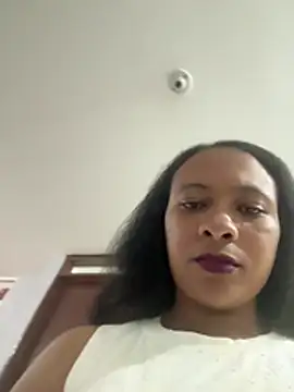 DayanaSandoval online show from June 4, 1:55 am