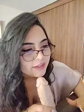 Roxxy Sade online show from June 25, 9:05 pm