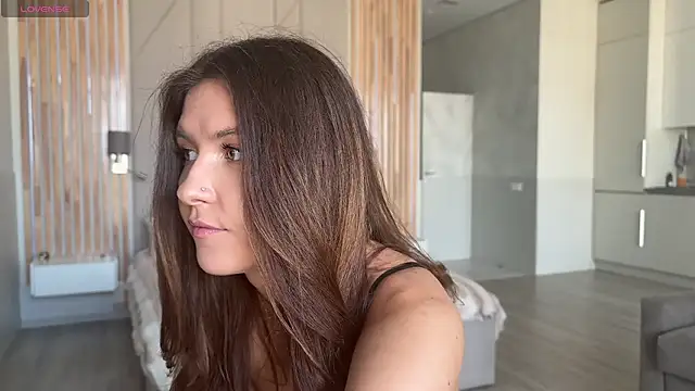 KeeleyDavis online show from July 6, 3:01 am
