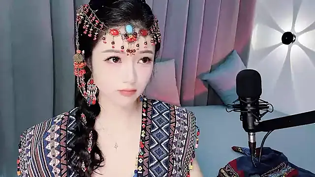 Momo-Wow online show from July 5, 6:19 am