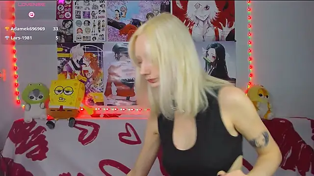 Katia Nabiee online show from June 17, 4:36 am