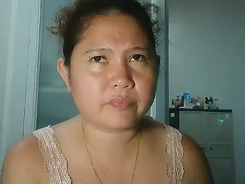 bitchychubby online show from July 17, 1:37 pm
