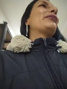 ALEJANDRA  28 online show from July 3, 1:06 pm