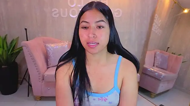 lia x a online show from June 29, 1:22 pm