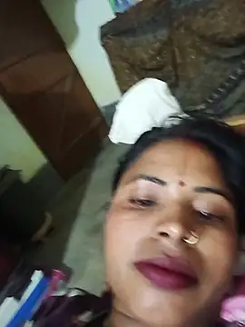 KRITIKA01990 online show from June 29, 5:56 pm