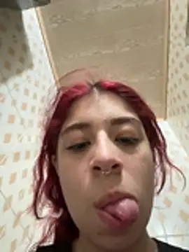 Cherry Luna1 online show from July 29, 10:54 pm