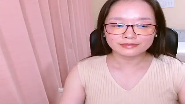 LENA-xo online show from July 23, 3:31 pm