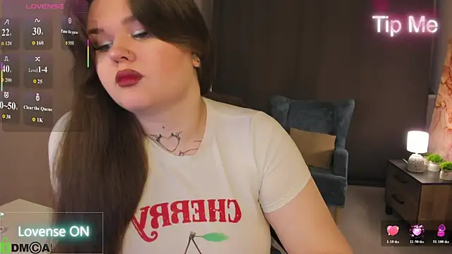 meow weow online show from July 18, 12:18 pm