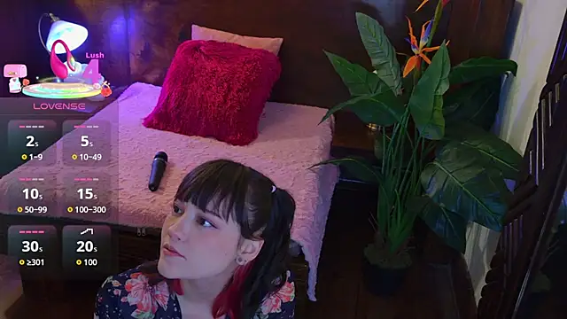 Emily amaura online show from June 16, 4:08 pm