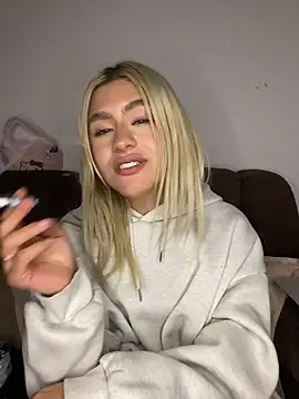 Lia-firee online show from July 14, 5:56 am