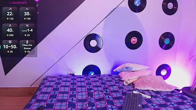 Allissa Noir online show from June 28, 3:46 am