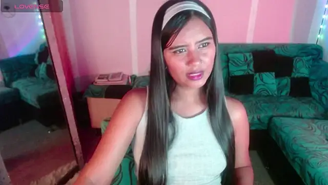 sweet susy222 online show from August 5, 12:50 am