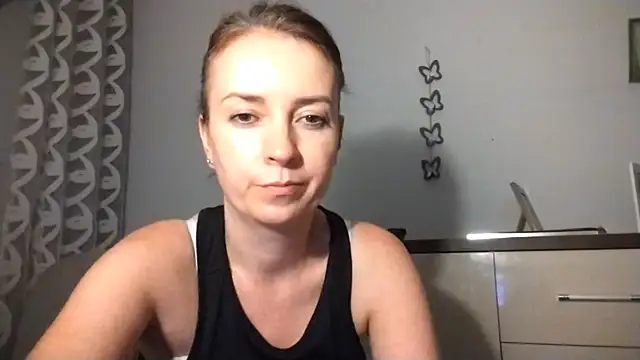 JenniferAlone online show from July 19, 9:06 pm