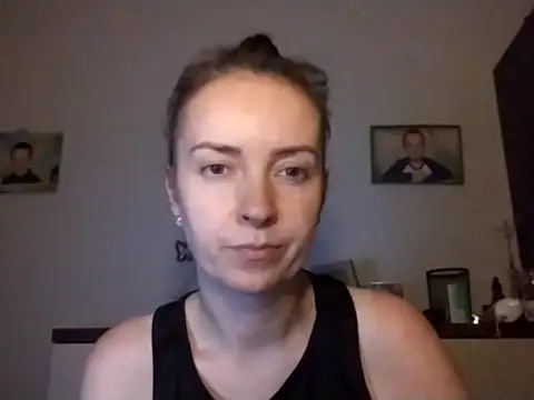 JenniferAlone online show from July 5, 8:14 pm