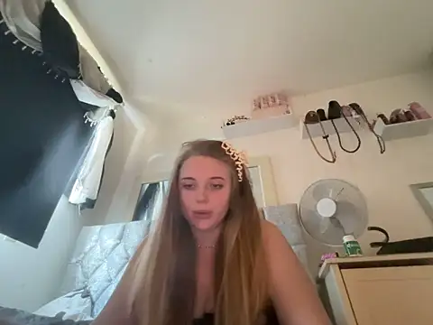 Violetsinxx online show from June 12, 2:25 pm