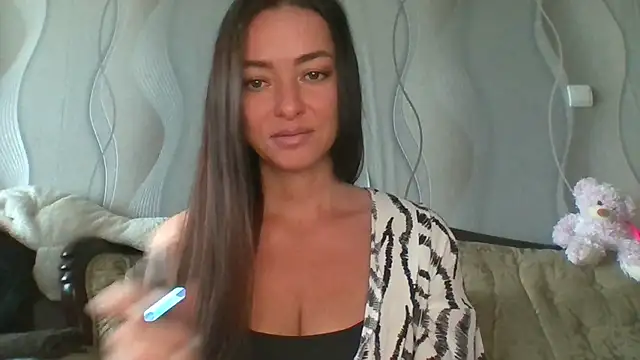 Mia Salamanka online show from July 18, 5:22 am