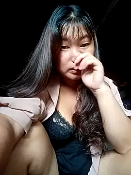 Emelyzz online show from July 19, 2:14 am
