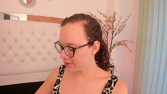 ParisMendez online show from July 31, 11:22 am